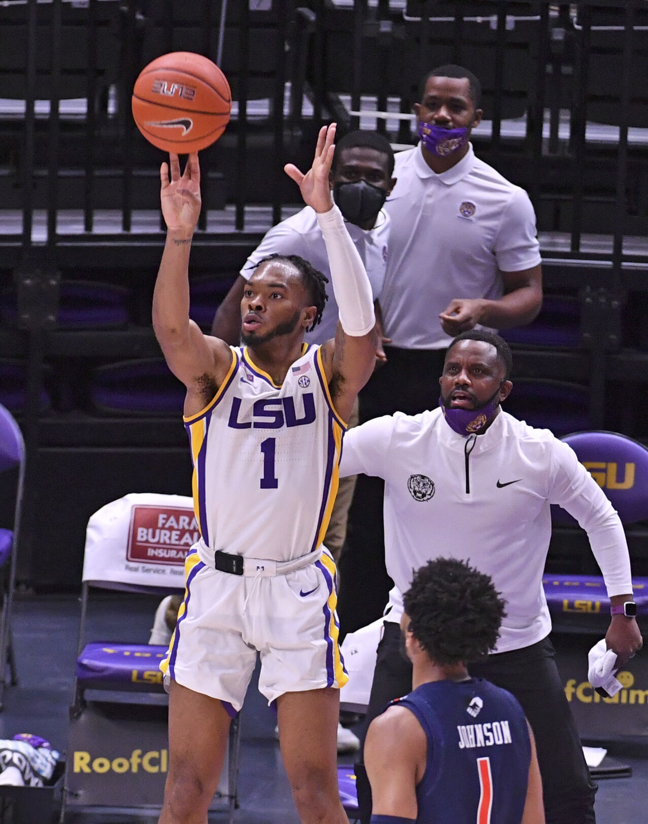 BR.lsuauburnbasketball.022121 HS 244.JPG